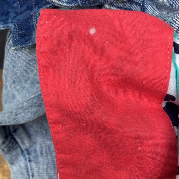 Simply Southern Collection blu/whte/pink top stain in picture bleaching sz. L - Picture 8 of 8